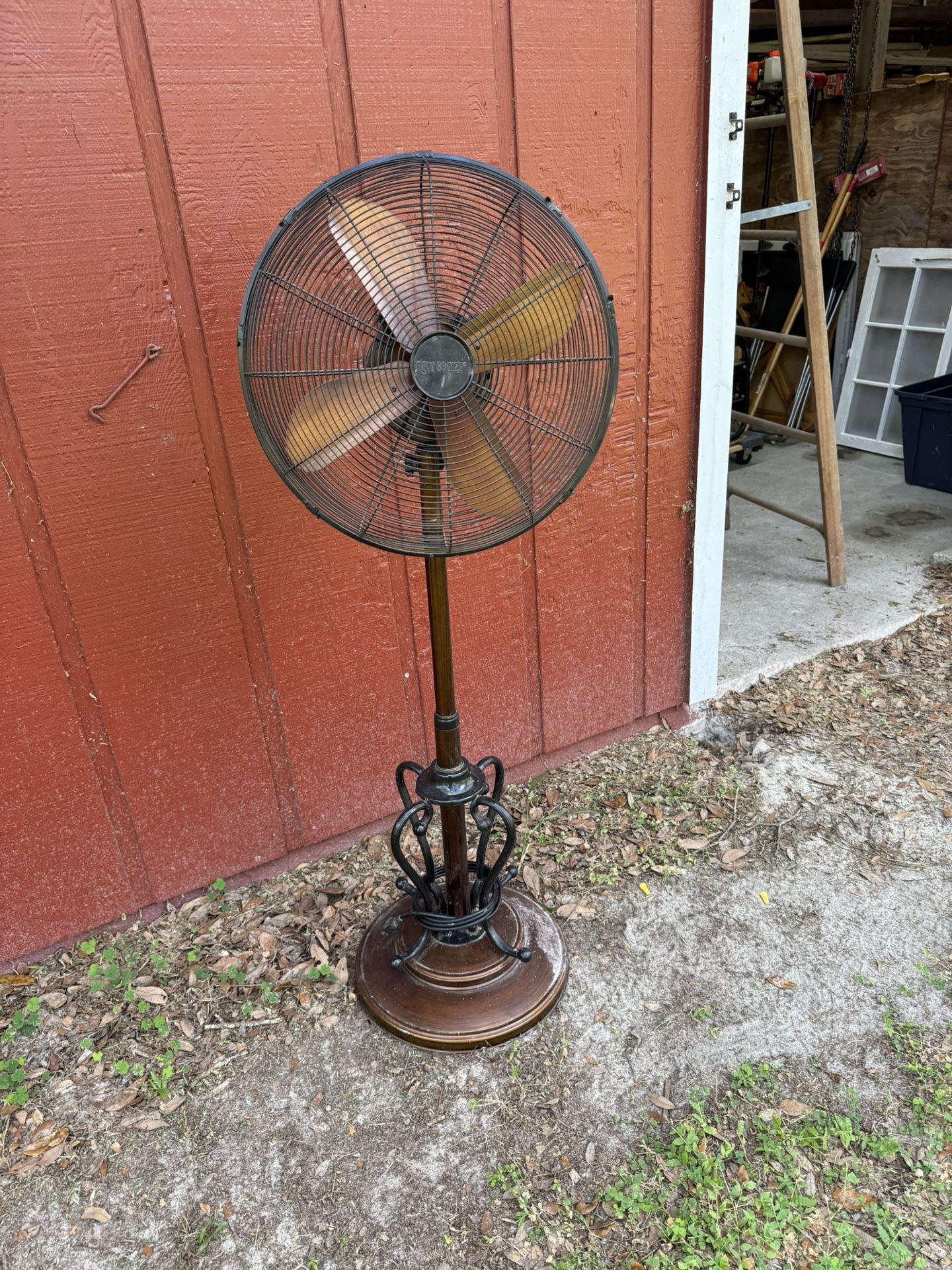 Standing Outdoor Fan