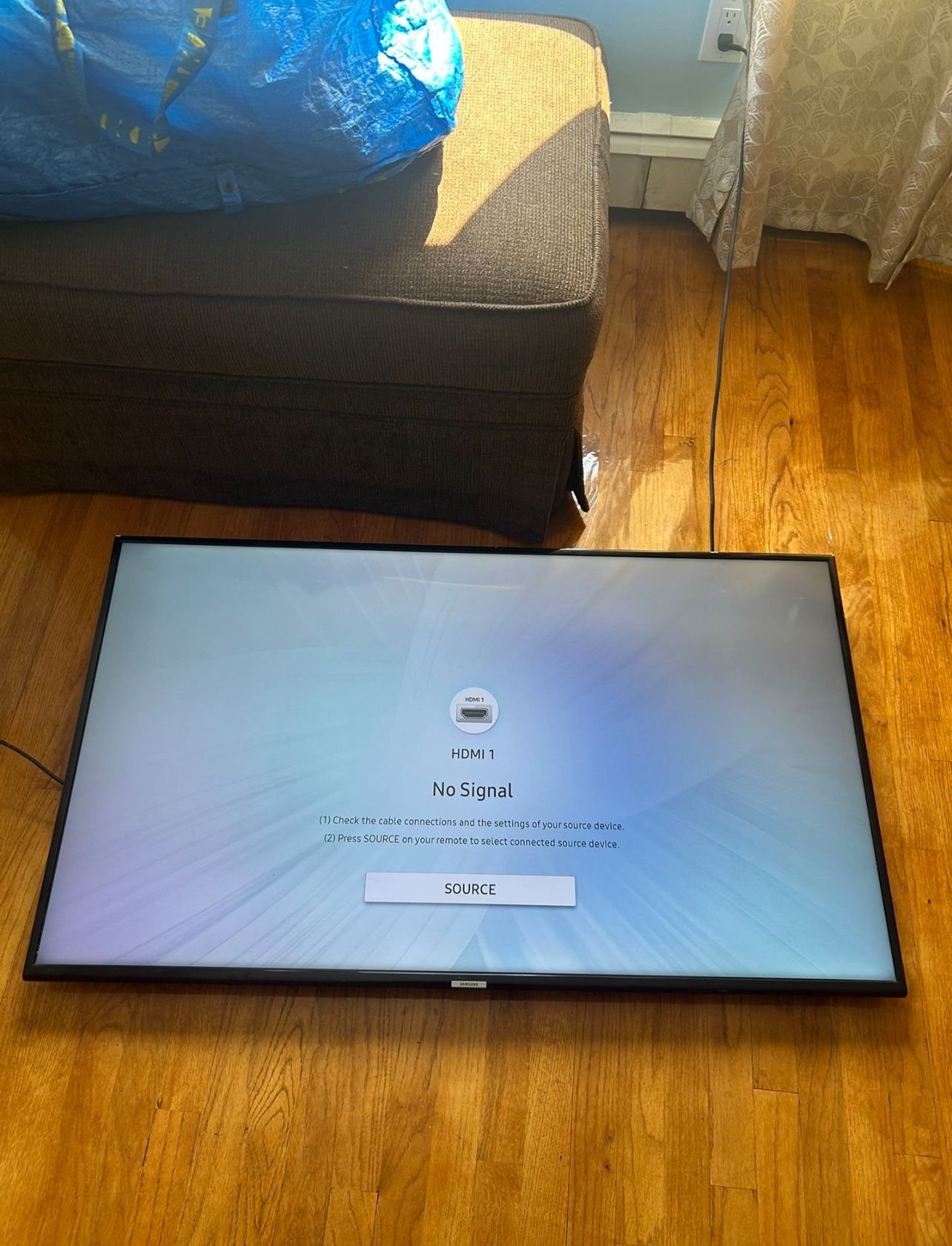 Samsung 50 Inch Tv ( No Remote)