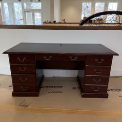 Large Desk
