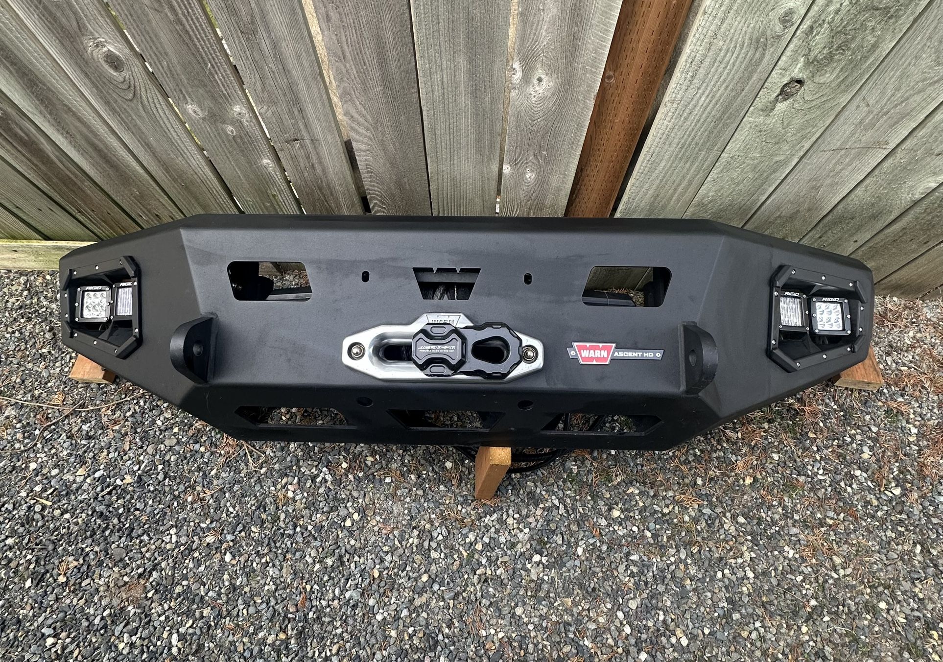 Warn Front Bumper, Warn 12k Winch & Rigid Lights —————-LOOK————