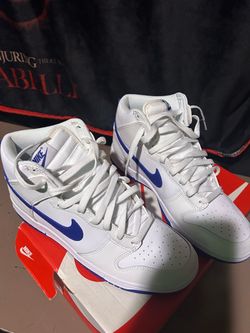 Men’s Nikes 9.5