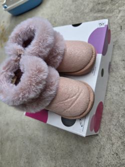 Girl Shoe Size 5
