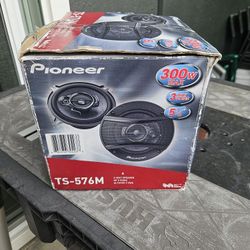 Pioneer TS-576M 5.25" 3-Way Full Range Car Speaker