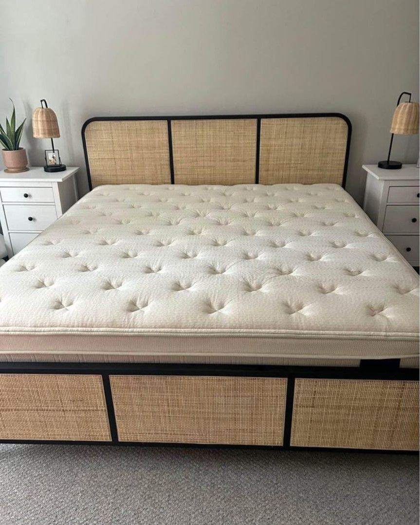 Leesa Natural Hybrid King Size Mattress