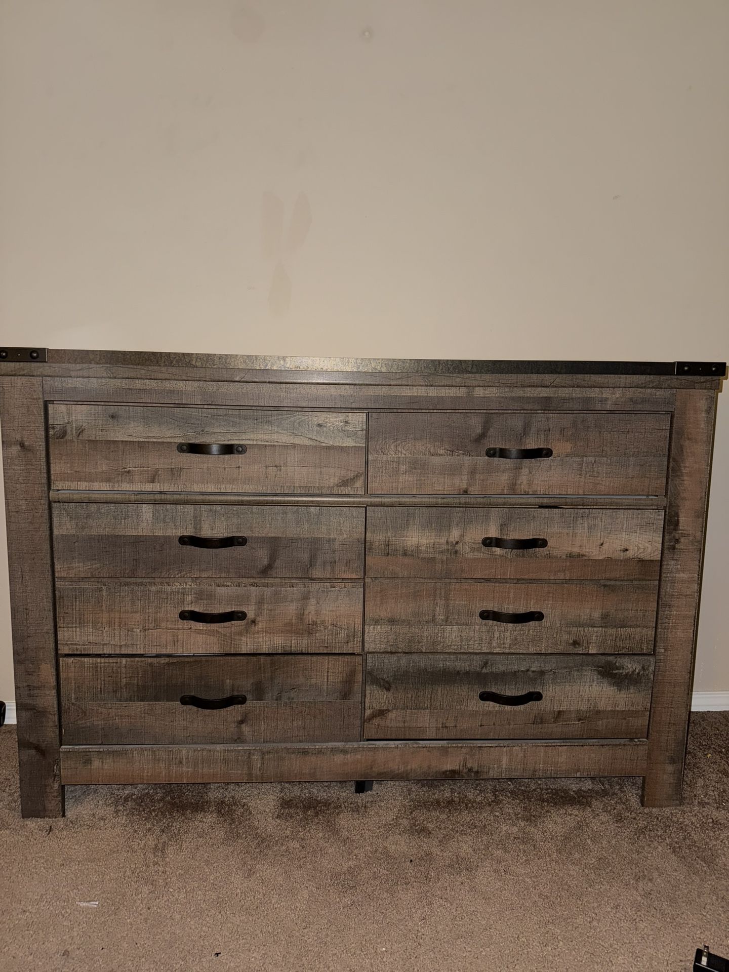 Wood Dresser