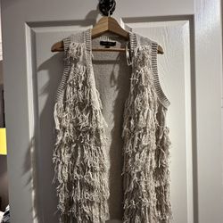 Love tree sweater vest