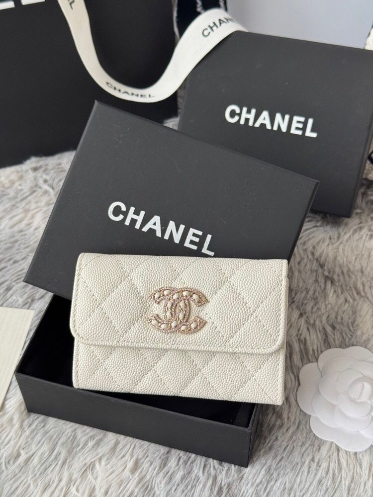 Caviar card bag with diamond
