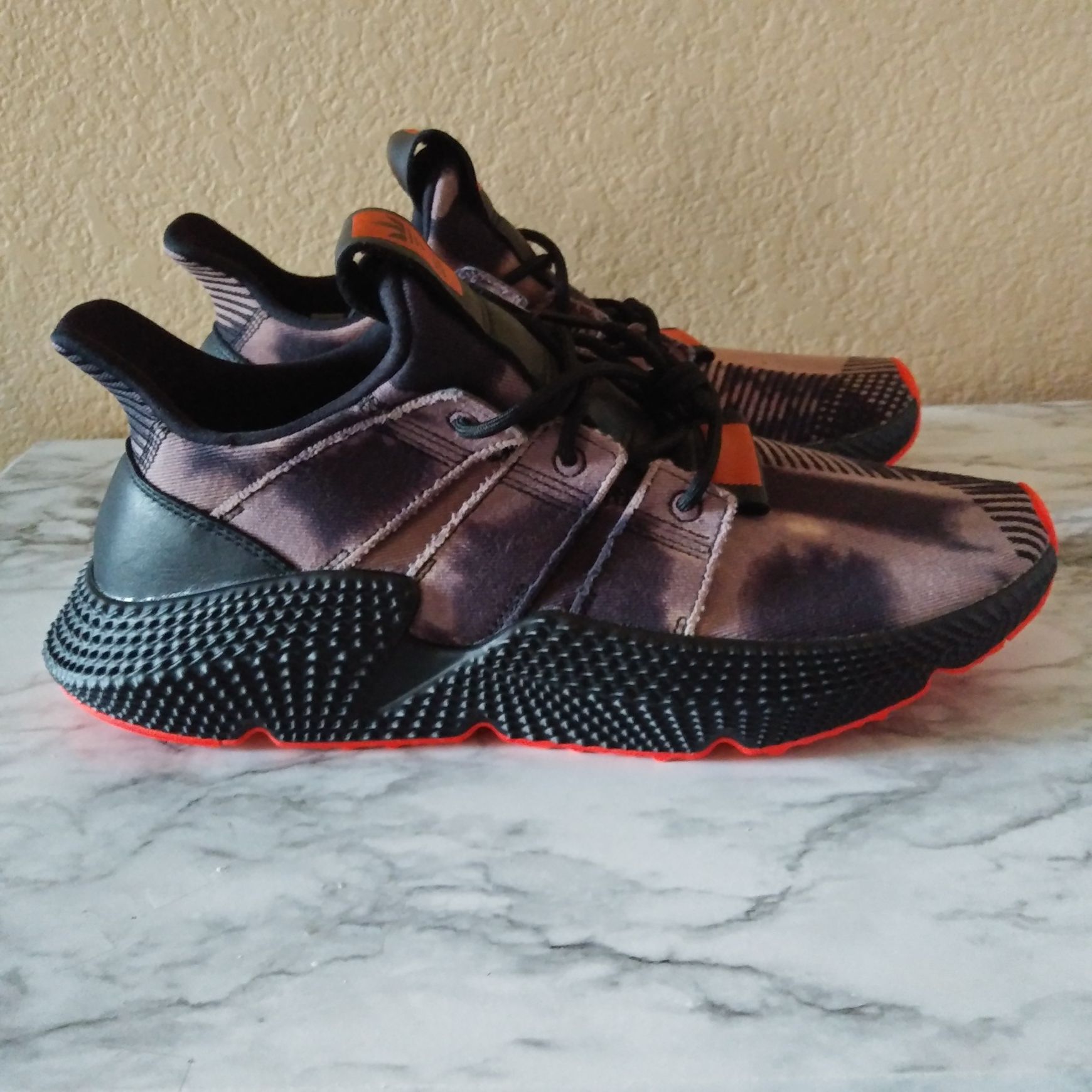 Mens Adidas Prophere Sneakers size 11