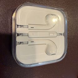 Apple wired earbuds 3.5mm jack