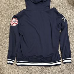 Yankees sweater
