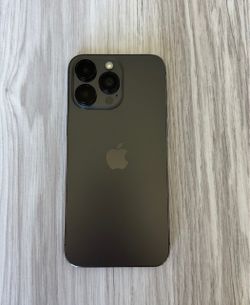 iPhone 15 Pro Max Unlocked