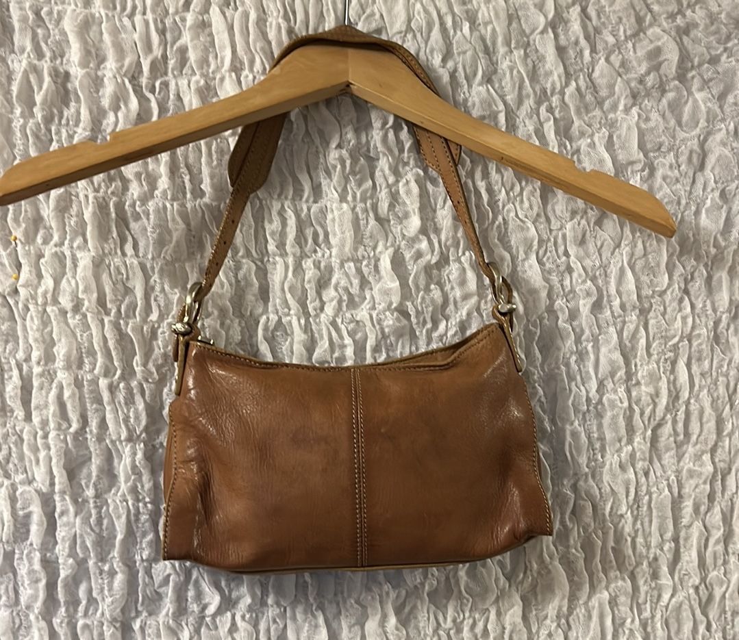 Liz Claiborne: Leather Purse, Lined, Multiple Pockets/Pouches, Adjustable Strap
