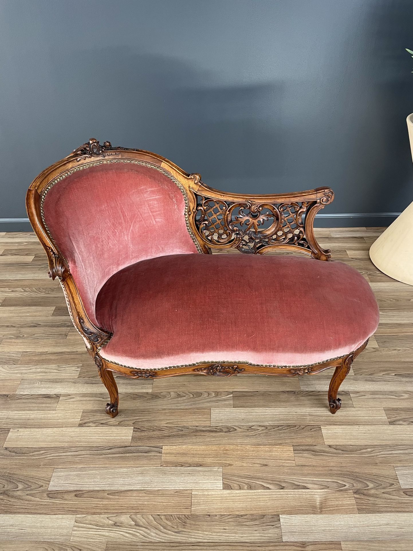 Antique French Louis XV-Style Carved Walnut Chaise Lounge , c.1940’s - Delivery Available