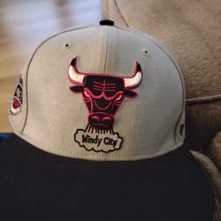 Chicago Bulls Windy City Hat $10