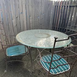 Vintage Iron And Metal Outdoor Table And Chair Set