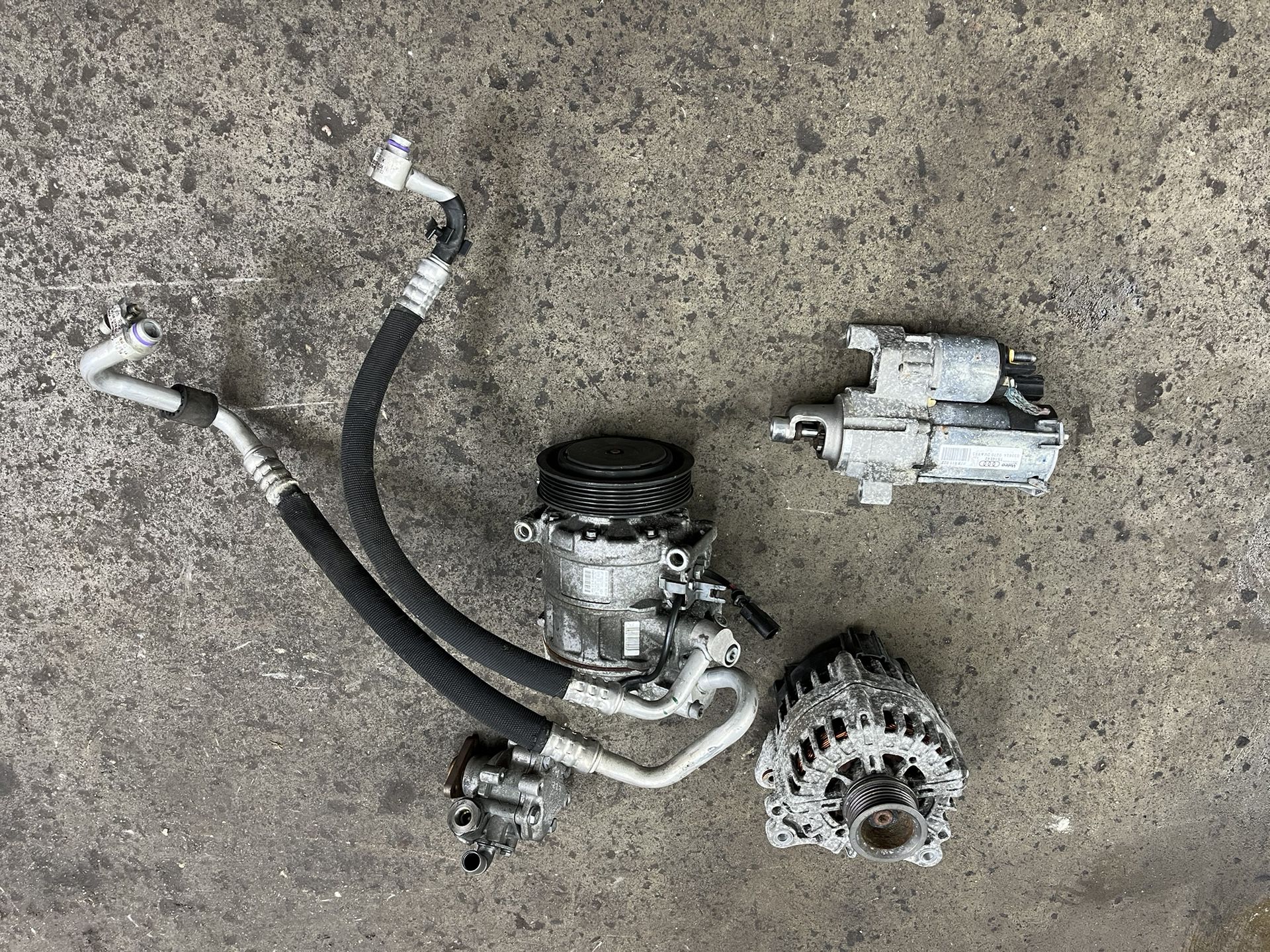 2015 Audi Q7 3.0T Alternator, Starter, Power Steering Pump and A/C Compressor w/hoses