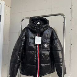 Moncler Montbeliard Puffer Jacket 
