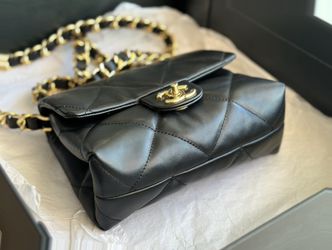Chanel Classic Flap Bags for Sale in Queens, NY - OfferUp