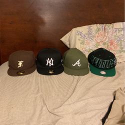 Fitted Hats  7 3/8  For 3 Of Them And 7 5/8 Is Only For The Brown One 