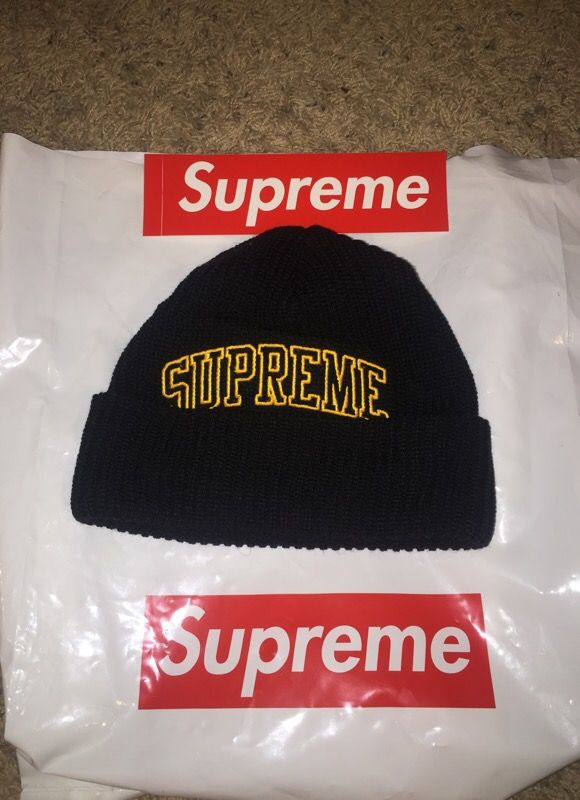 Supreme Arc Logo Beanie