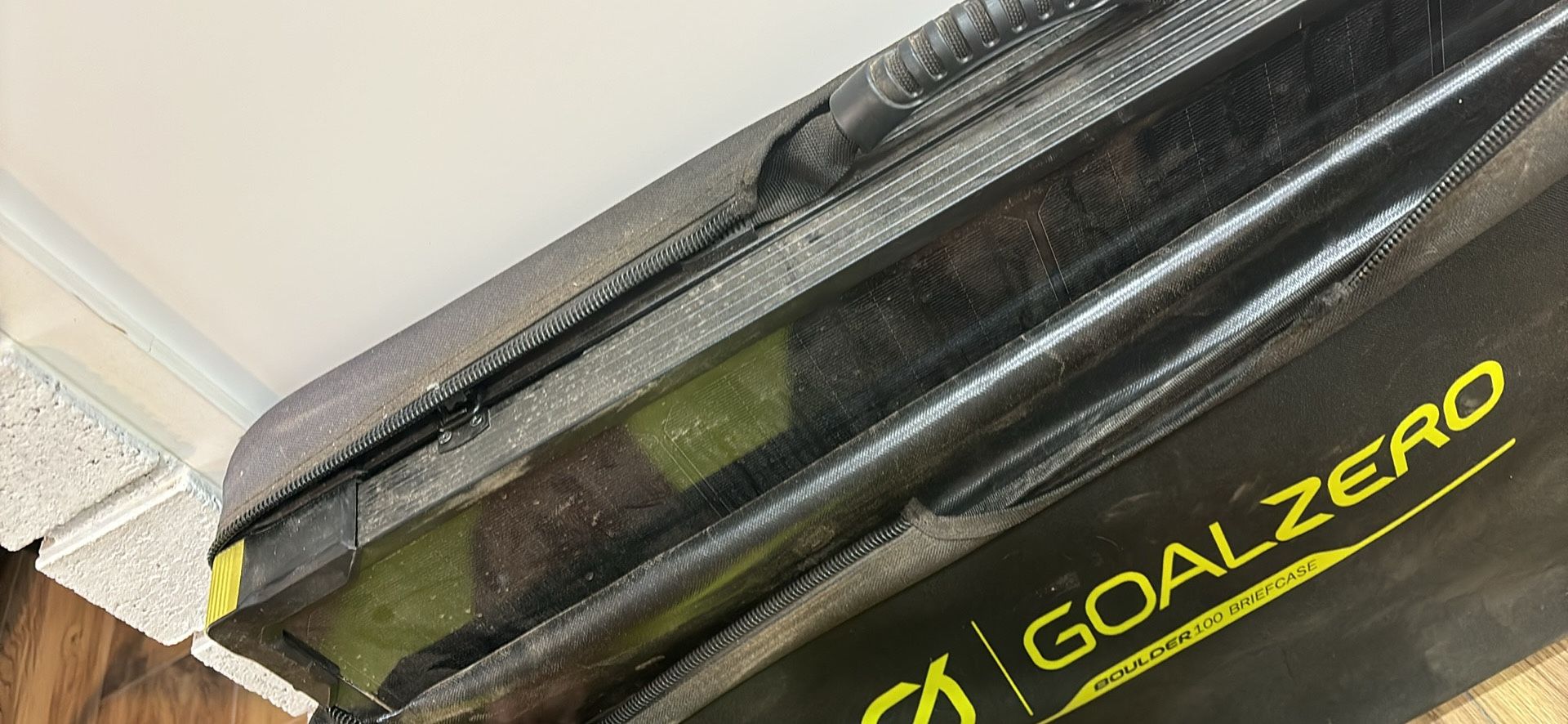 Goal Zero Yeti 1000x Plus Boulder 100 Solar Panel