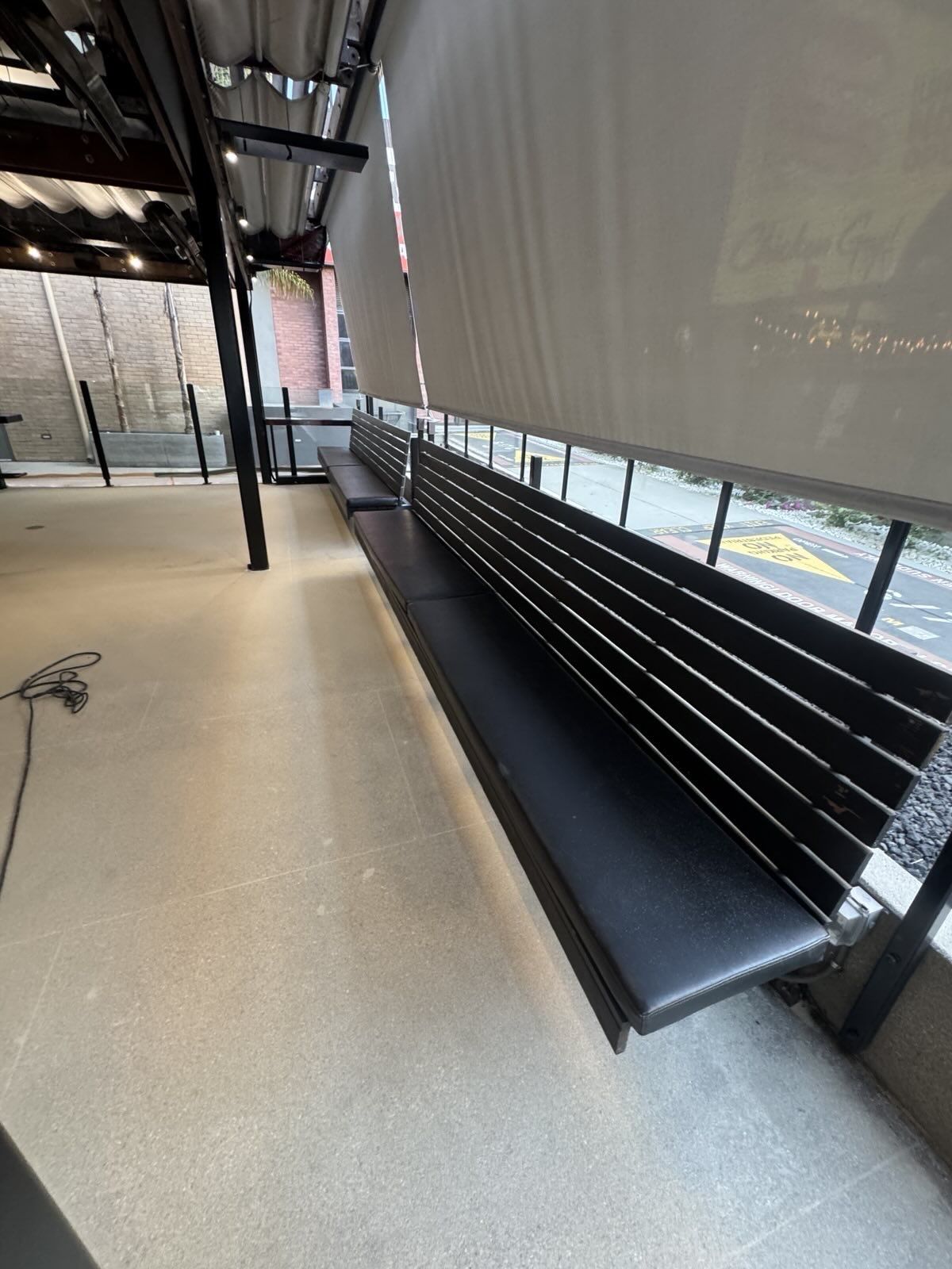 Outdoor Restaurant Benches With Floating Framing
