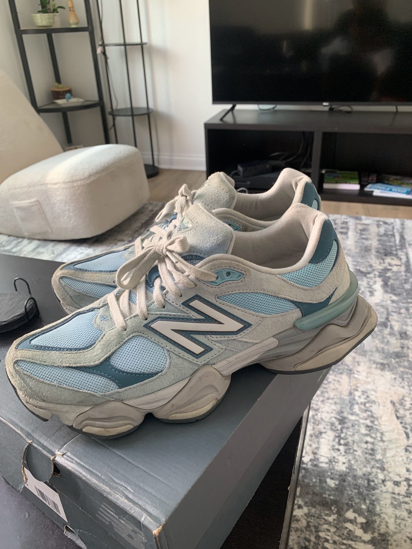 New Balance 9060 blue