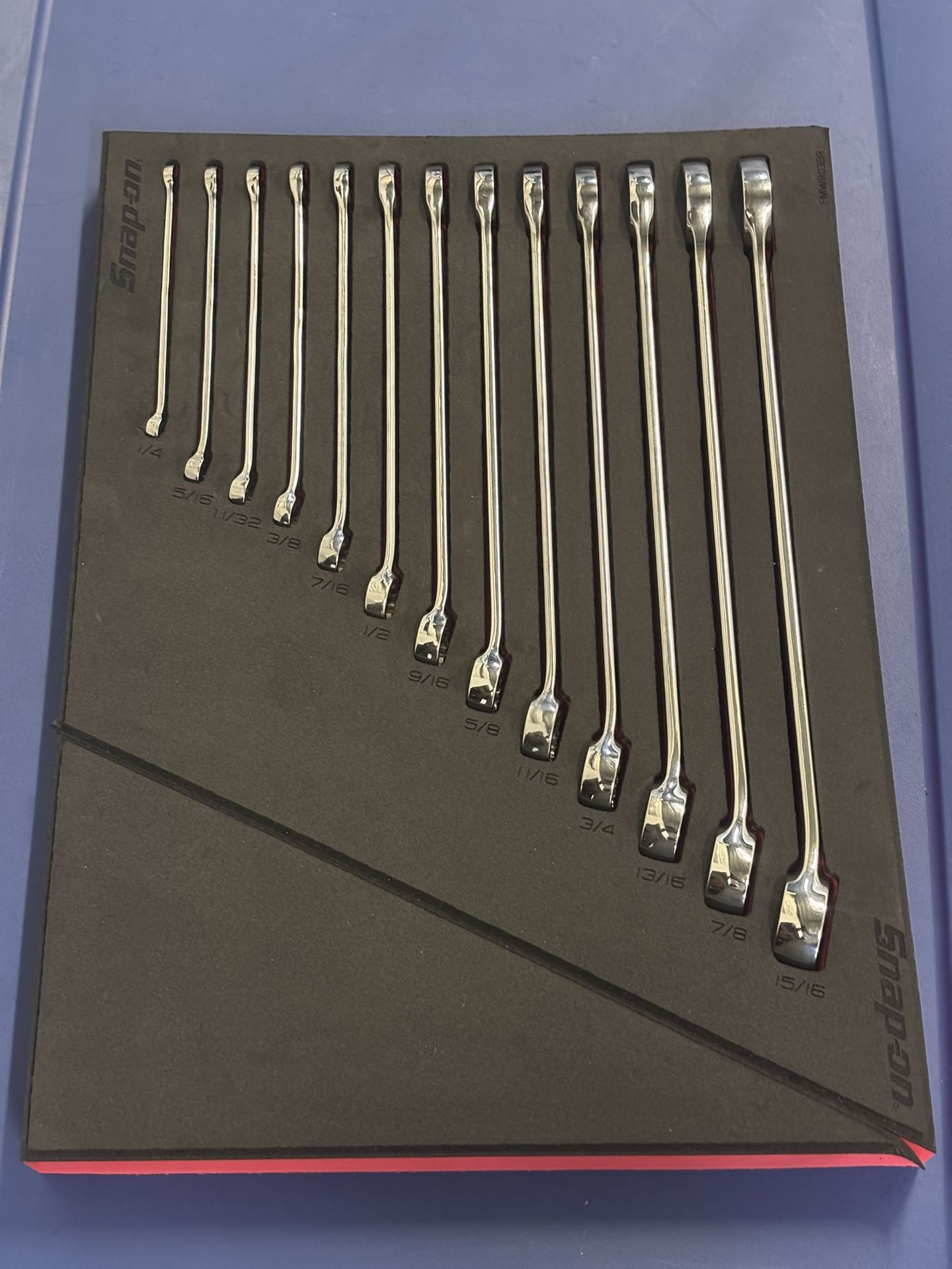 Snap-on Tools 13 pc 12-Point SAE Flank Drive® Plus Combination Wrench Set with PRO-FI™ Organization (1/4–15/16"