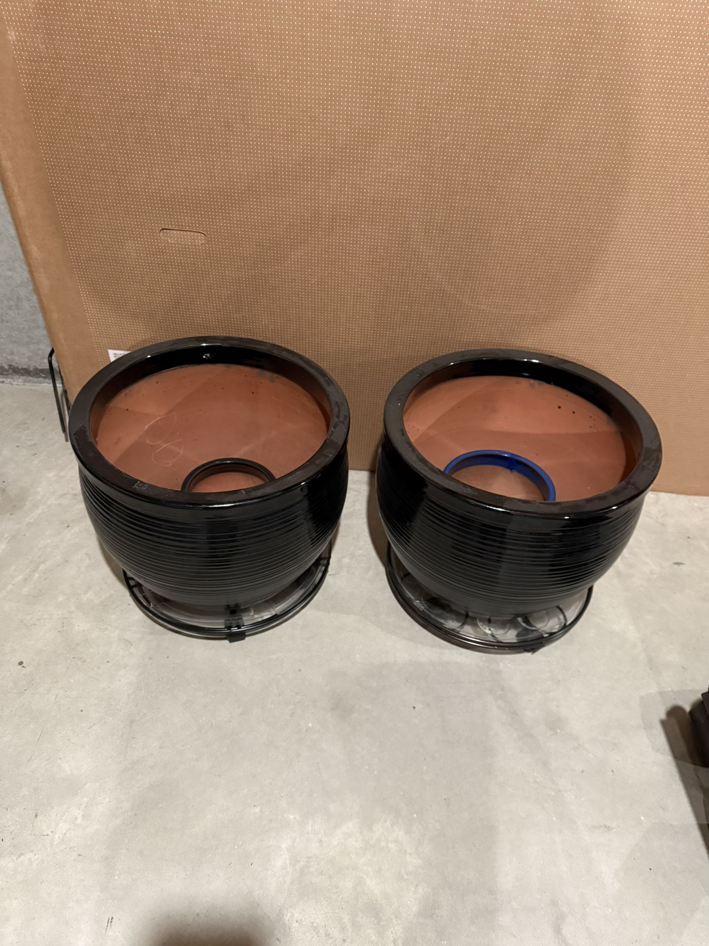 Big planter pots
