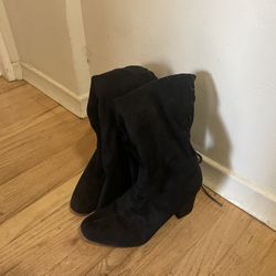 Black Boots 
