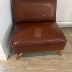 Free Chair 