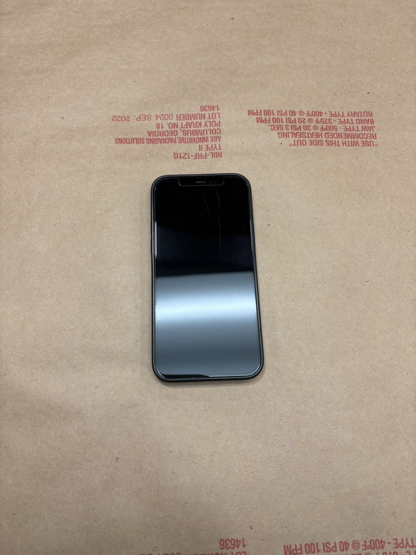 iPhone 12 Metro