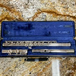Selmer Flute in Hard Carrying Case