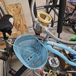 Huffy Lusso 26" Beach Cruiser Bike