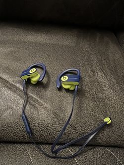 Powerbeats 3