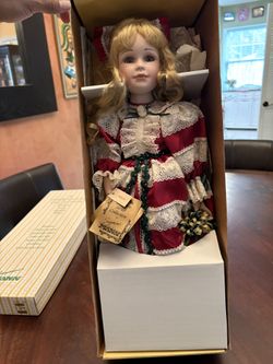 SEYMOUR MANN 3RD ANNUAL CHRISTMAS PORCELAIN DOLL ASHLEY JANET SAUERBREY 19" 1997