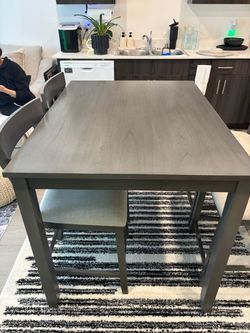 Modern Counter-Height Dining Table Set with 4 Upholstered Chairs