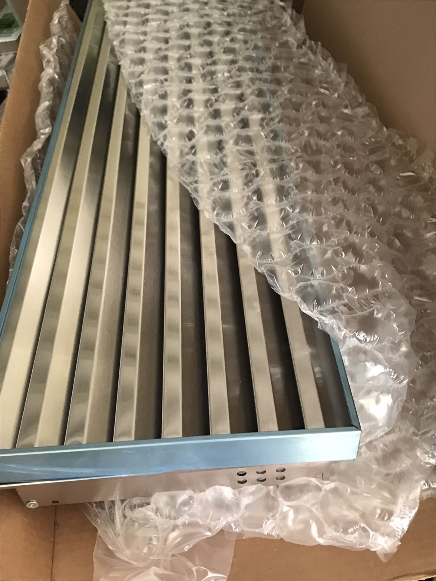 SUB ZERO STAINLESS GRILL 88x48