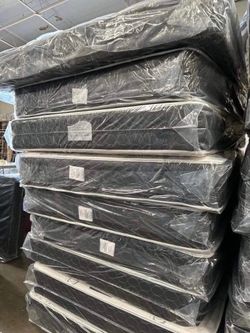Deluxe brand twin size mattress only