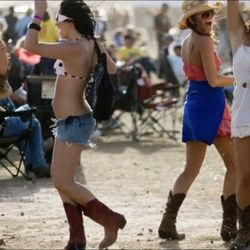 Country Thunder 2026 Wristbands And Campsites 