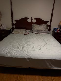 Free king size bed with mattress