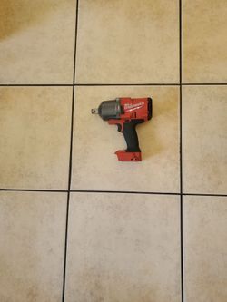 MILWAUKEE IMPACT WRENCH 2864-20