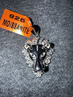 Lion pendant