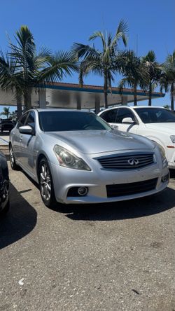 G37s infinity 2013