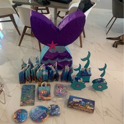 Piñata Party Favors Mermaid 