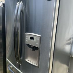 Counter Depth General Electric Refrigerator Stainless Steel French Door
