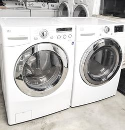 LG Washer & Kenmore Dryer Set