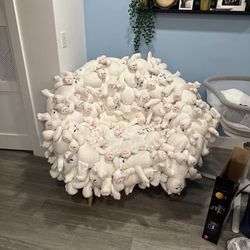 RIPNDIP Nerm Plush Chair 