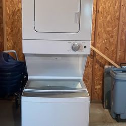 Whirlpool Stacked Washer & Dryer- Like New! 