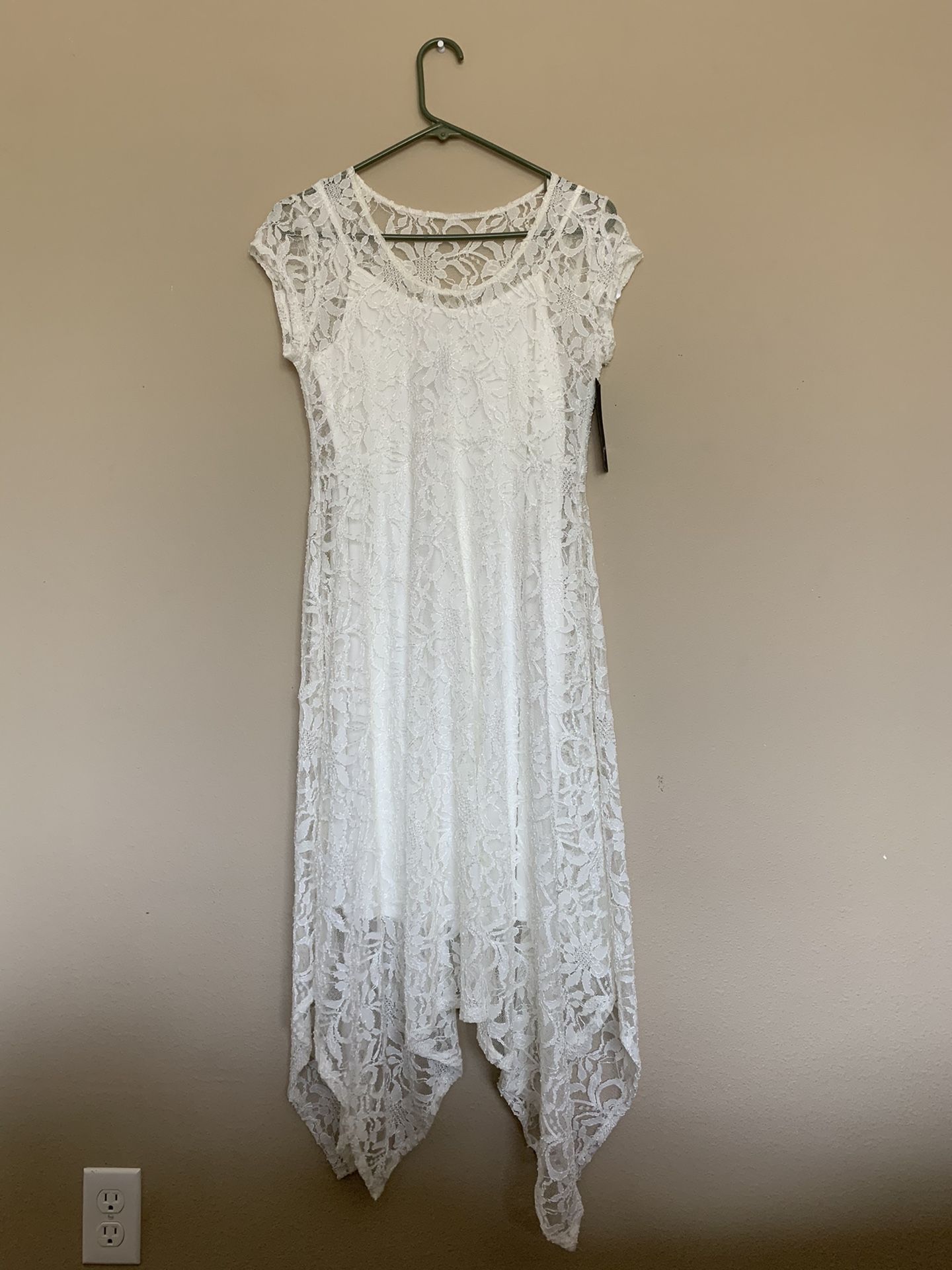 White floral mesh dress